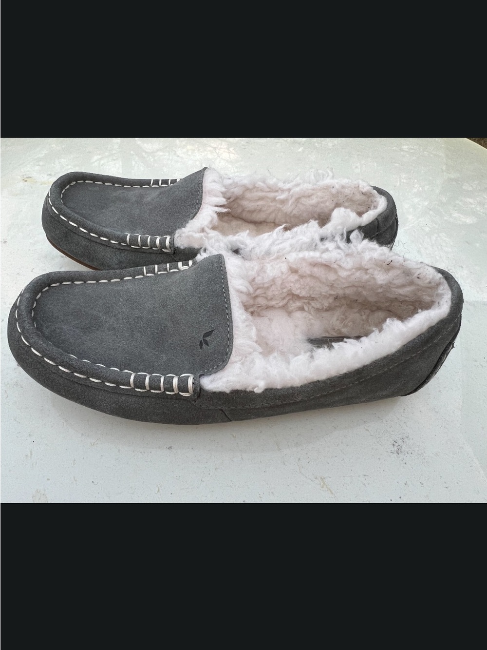 Koolaburra Gray Suede Moccasin Slippers with Cream Fleece Lining